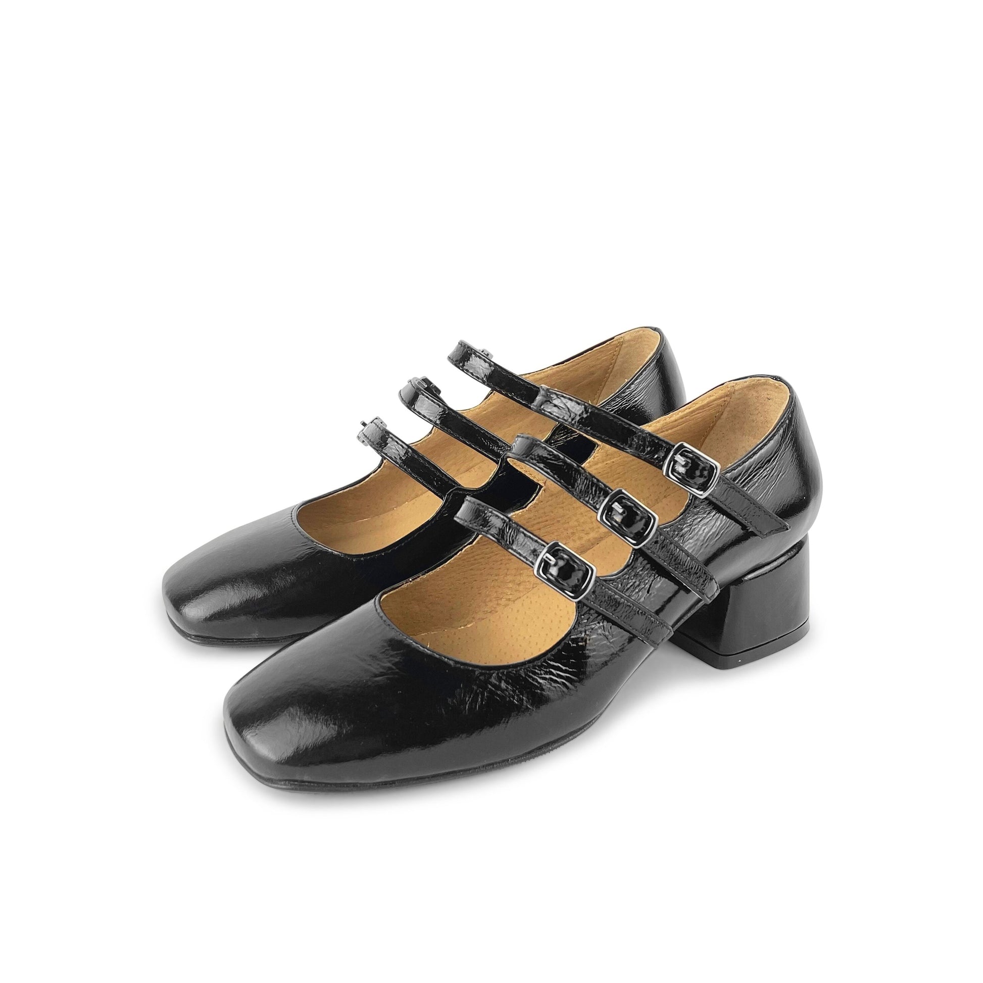 Black patent leather deals mary jane pumps